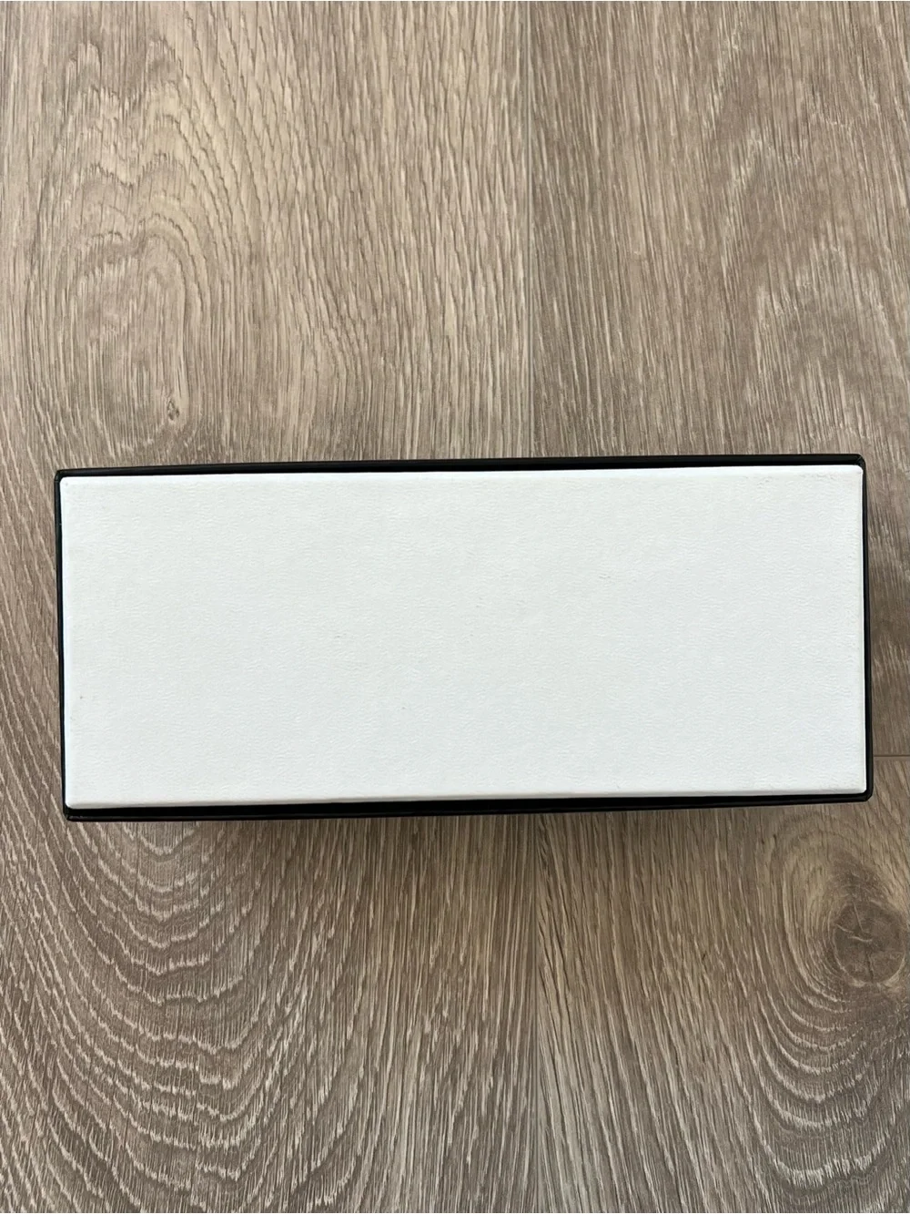Chanel Box (BB77)